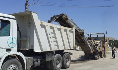 البدء في أعمال رصف طريق النصر القبلي بطهطا