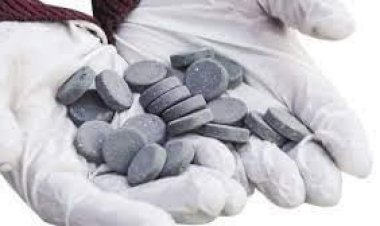 مصرع نجار مسلح تناول حبة الغلال السامة بأخميم