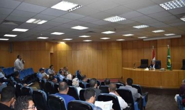 محافظ المنيا يعقد الاجتماع الدوري لمتابعة مراحل تحقيق وتنفيذ المشروعات