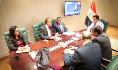 وزير الصحة يعقد اجتماعًا لمتابعة سير العمل بمبادرة «إنهاء قوائم الانتظار»