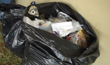 مصرع طبيبة إثر سقوطها من برج سكني.. والسبب «كيس زبالة»