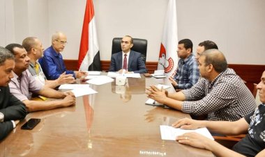 نائب محافظ سوهاج يترأس اجتماع اللجنة الفنية لمتابعة المراكز التكنولوجية