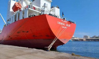 اقتصادية قناة السويس: شحن 3050 طن صودا كاوية وتداول 30 سفينة بموانئ بورسعيد