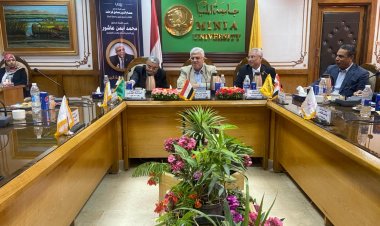 وزير التعليم العالي يشهد اجتماع مجلس جامعة المنيا