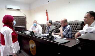 رئيس جامعة سوهاج يشهد المقابلات الشخصية للطلاب المتقدمين للتدريب المزدوج