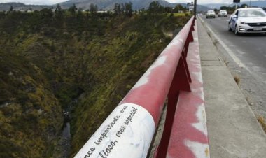 الإكوادور تنشر فريقا من الأطباء النفسيين على الجسور لمنع الانتحار