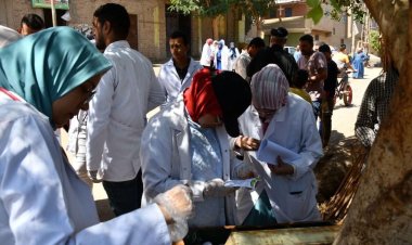 جامعة سوهاج تواصل قوافلها البيطرية المجانية بقرية الشيخ مسعود.. ضمن «حياة كريمة»