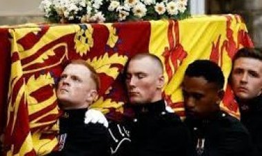 عاجل| من سيتولى قيادة موكب الملكة إليزابيث؟