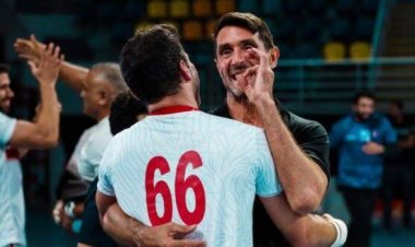 مدرب يد الزمالك: سعيد بأول بطولاتي مع الأبيض.. وأشكر مجلس الإدارة والجماهير