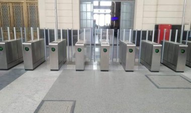 السكة الحديد تناشد الركاب الاحتفاظ بالتذكرة لحين الخروج من محطة الوصول