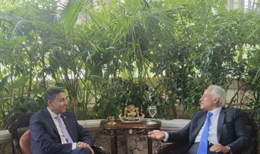 السفير المصري لدى اليونان يلتقي رئيس شركة كوبيلوزوس