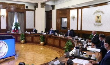 رئيس الوزراء يتابع تطوير إجراءات الإفراج الجمركي