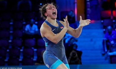 بعد إنجازها التاريخي.. موعد مباراة سمر حمزة في نهائى بطولة العالم للمصارعة 