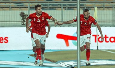 الأهلي يفوز على "البنك" ويبتعد في صدارة الدوري
