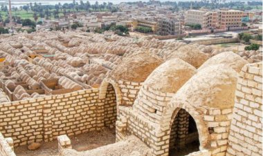 «انتهكوا حرمة الموتى».. سقوط تشكيل عصابي سرق أبواب مقابر بالغربية