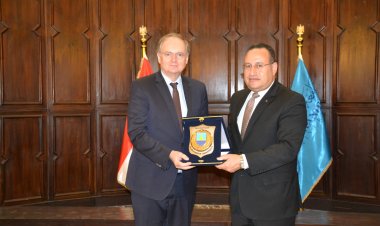 سفير الاتحاد الأوروبي يشيد بدور جامعة الإسكندرية الريادي في المشروعات المبرمة