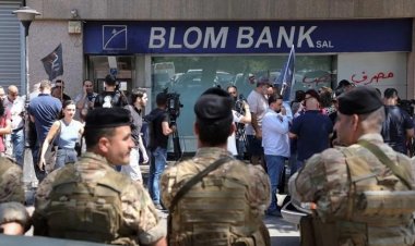 اقتحام البنوك في لبنان.. عرض مستمر