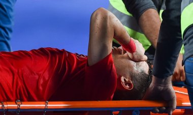 «بوبو» يتعرض لإصابة قوية خلال مباراة فيوتشر وبول الأوغندي في الكونفدرالية