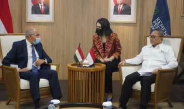 السفير المصري في جاكرتا يلتقي وزير التجارة الأندونيسي