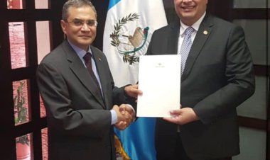 وزير الخارجية الجواتيمالي يستقبل السفير المصري