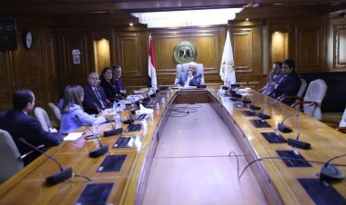 وزير التعليم العالي يعقد اجتماعا مع وفد الوكالة الأمريكية للتنمية الدولية.. تفاصيل