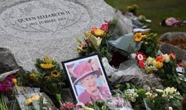 عاجل.. عزف النشيد الوطني للملك تشارلز الثالث ليبدأ عهد جديد