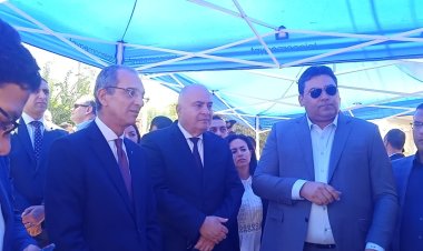 وزير الاتصالات: الانتهاء من تطوير 164 مكتب بريد في قنا