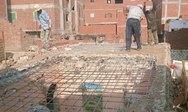 «التنقيب عن الآثار».. هدم منزلين بعد تصدعهما بالغربية