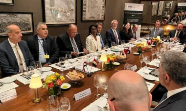 وزير الخارجية يختتم لقاءات اليوم الأول بنيويورك.. «اجتمع بأعضاء مجلس الأعمال»