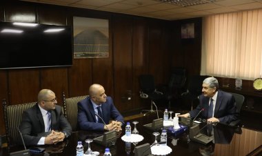 وزير الكهرباء يستقبل رئيس قطاع العلاقات الحكومية بشركة اتصالات مصر