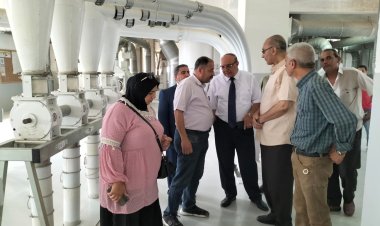 وكيل تموين الإسكندرية يتفقد المطاحن: «الدولة تهتم برغيف الخبز»