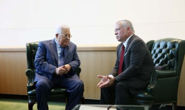 الملك عبدالله يلتقي بالرئيس الفلسطيني على هامش الجمعية العامة للأمم المتحدة