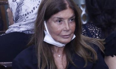 شاهد|  كيف ظهرت ميرفت أمين  في  عزاء زوجة خالد زكي ؟