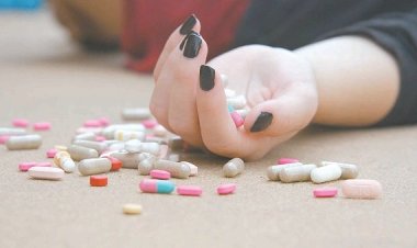 «قطعت جسدها بموس».. فتاة مصابة بالاكتئاب تنهي حياتها بمدينة نصر