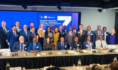 وزيرة التعاون الدولي تشارك في المائدة المستديرة حول الطاقة المستدامة بإفريقيا