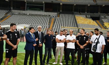 وزير الرياضة ومجلس اتحاد الكرة يتابعون مران منتخب مصر ببرج العرب