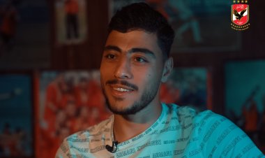 أكرم توفيق: أجلت مشاركتي نهاية الموسم الماضي.. وكولر «ميري» في عمله