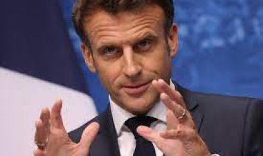 اليوم.. ماكرون يفتتح أول مزرعة رياح بحرية لتطوير الطاقات المتجددة