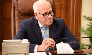 محافظ بورسعيد يبحث الاستعدادات المبكرة لاستقبال عيد المحافظة القومي