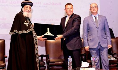 افتتاح المؤتمر الدولي الأول للآثار القبطية بجامعة عين شمس