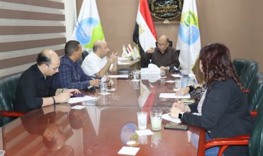 «مياه أسيوط» تعقد اجتماعا لمتابعة جودة الخدمات المقدمة للمواطنين