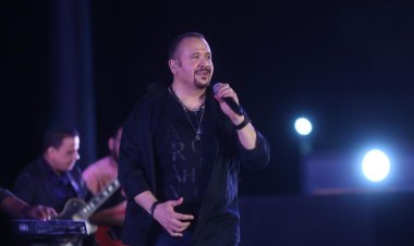 بالصور| هشام عباس يتألق في ختام مهرجان رشيد