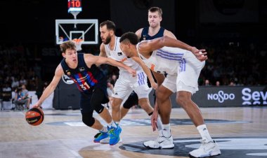 ريال مدريد يفوز بكأس السوبر الإسباني لكرة السلة على حساب برشلونة