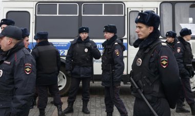 عاجل.. مقتل 6 أشخاص وإصابة 20 آخرين في إطلاق للنيران بمدرسة روسية