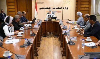 وزيرة التضامن تتابع تنفيذ استراتيجيات العمل في مختلف قطاعات وبرامج الوزارة