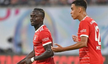 فيليب لام مُستنكرًا: لا أفهم دور ساديو ماني مع بايرن ميونخ حتى الآن