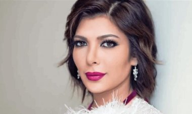 على المسرح في دبي.. أصالة: «أحب أرقص حافية..  والكعب يأخذ من طاقتي» (فيديو)
