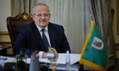 رئيس جامعة القاهرة يشدد على الانتهاء من إعلان الجداول وبدء الدراسة من اليوم الأول