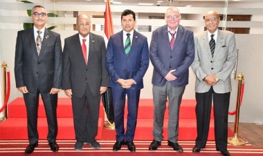 وزير الرياضة يبحث استعدادات استضافة مصر لبطولة إفريقيا لهوكي الخماسي