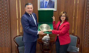 السفيرة المصرية في طشقند تلتقي بوزير الصحة الأوزبكي